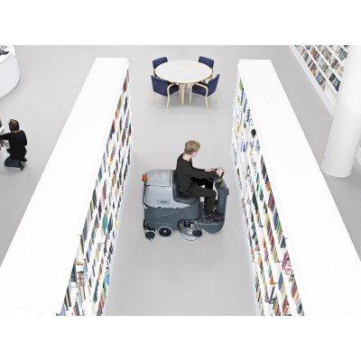 Nilfisk Ride On Gulvvaskemaskine BR 752 - Brugt