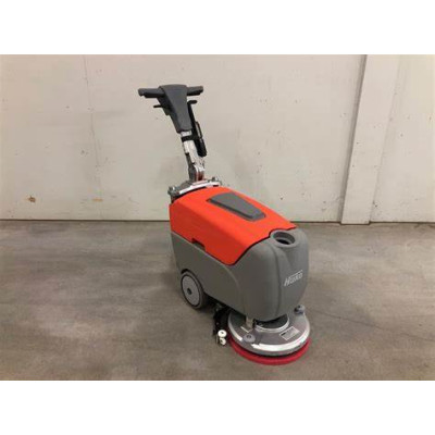 Hako Scrubmaster B12