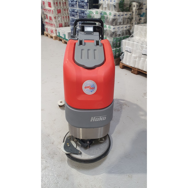 Hako Gulvvaskemaskine Scrubmaster B30 CL - Brugt